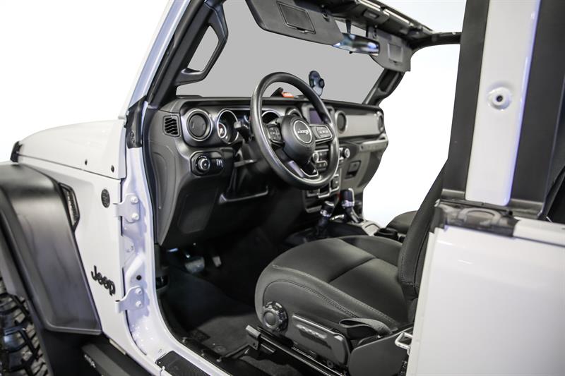 jeep Wrangler 2023 - 22