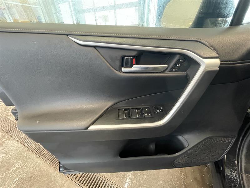 toyota RAV4 2019 - 9