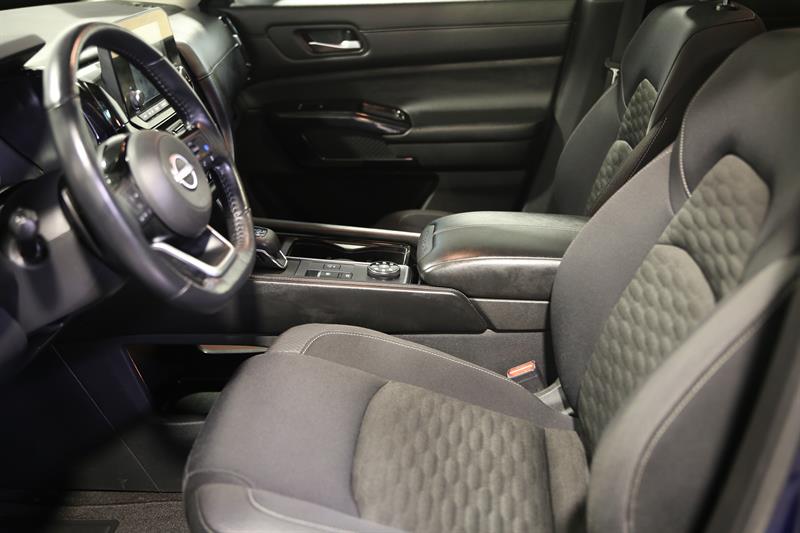 nissan Pathfinder 2022 - 13