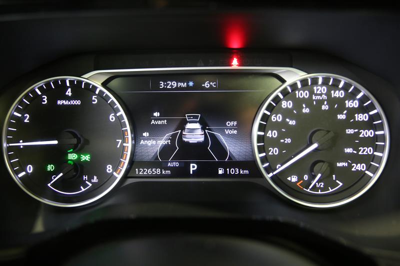 nissan Pathfinder 2022 - 21