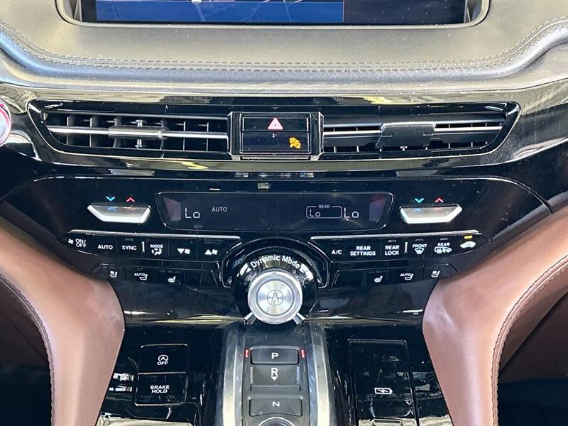 acura MDX 2023 - 27