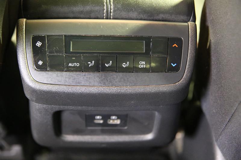 nissan Pathfinder 2022 - 28