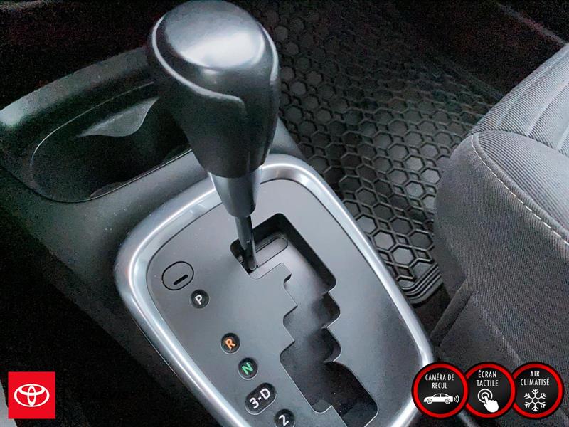 toyota Yaris Hatchback 2019 - 14