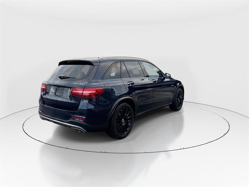 mercedes-benz AMG GLC 43 2017 - 9