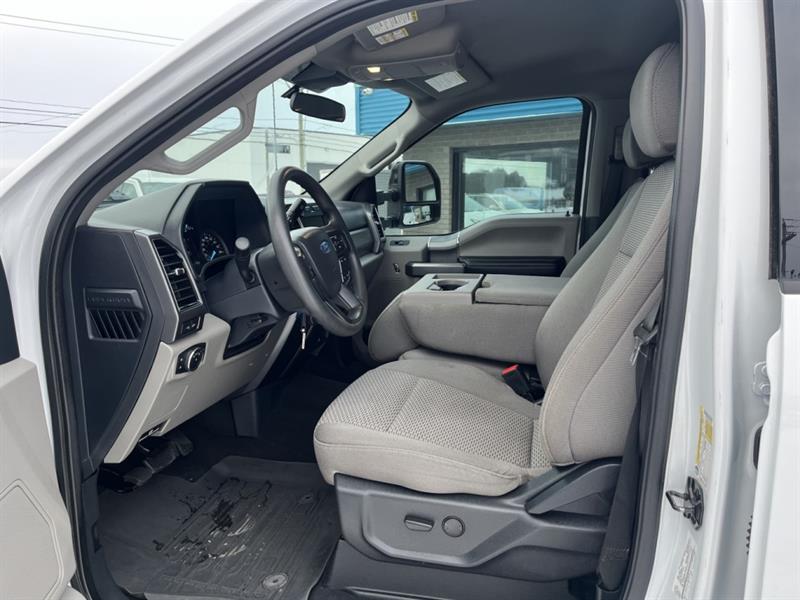 ford Super Duty F-250 SRW 2022 - 19