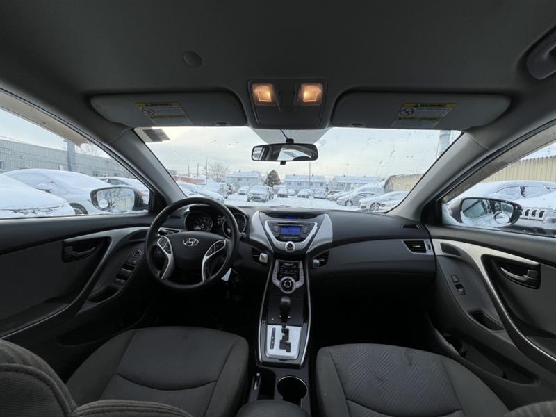 hyundai Elantra 2012 - 11