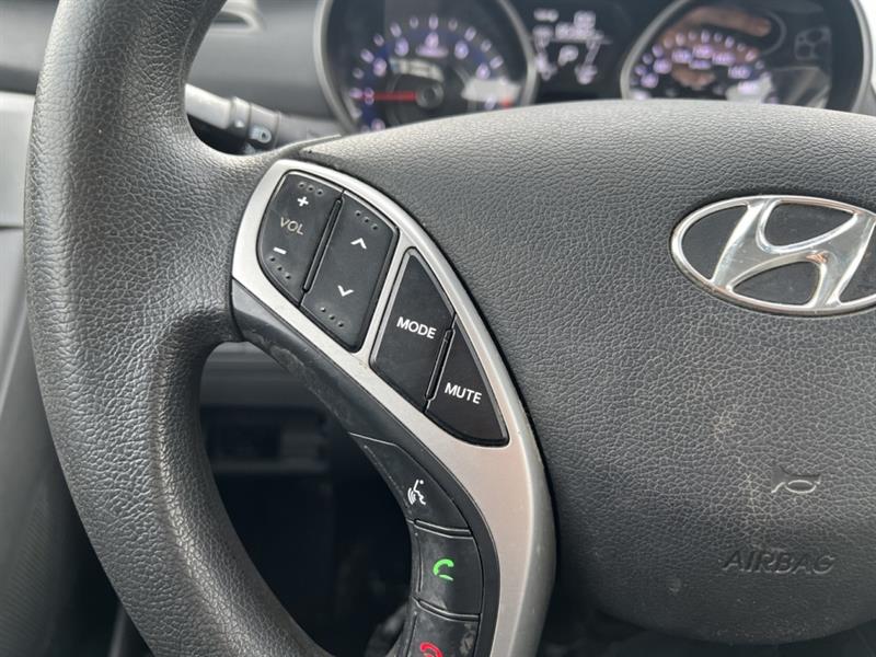 hyundai Elantra 2012 - 16