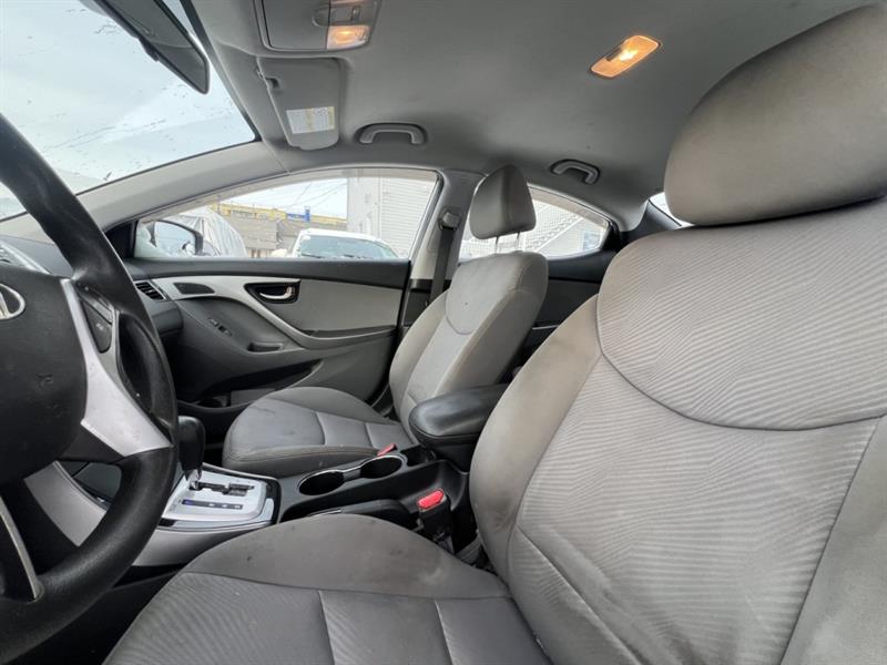 hyundai Elantra 2012 - 18