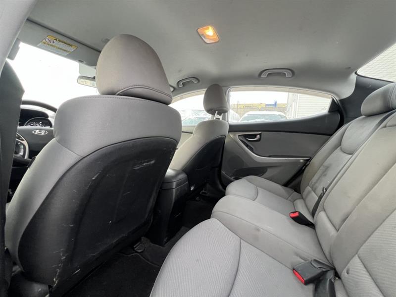 hyundai Elantra 2012 - 21