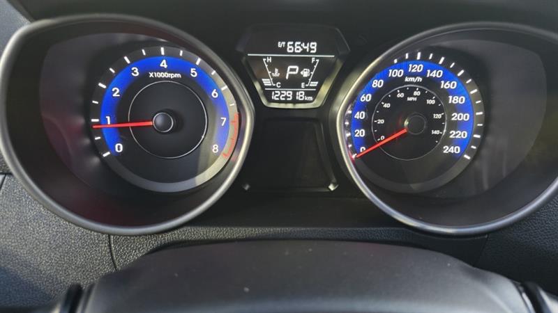 hyundai Elantra 2015 - 11