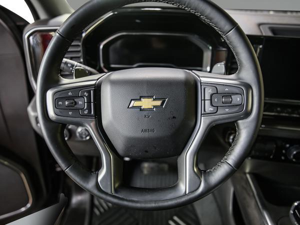 chevrolet Silverado 1500 2024 - 17