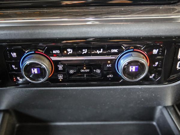 chevrolet Silverado 1500 2024 - 23