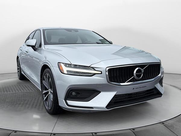 volvo S60 2021