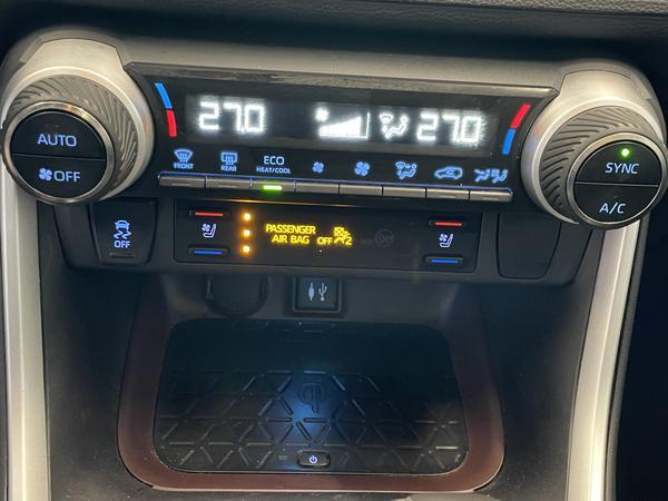 toyota RAV4 2019 - 17