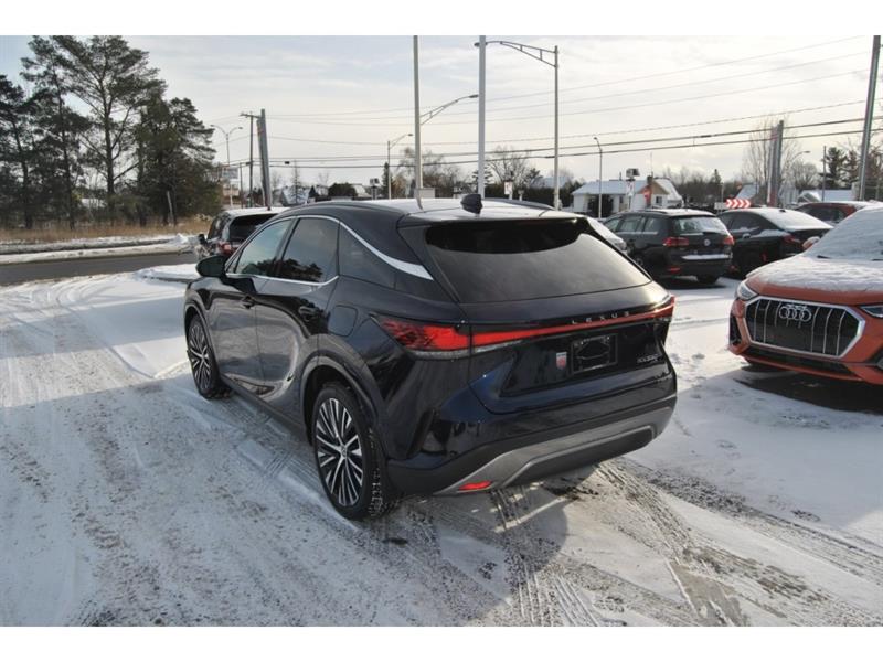 2024 Lexus RX - Image 3