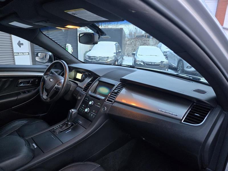 2014 Ford Taurus - Image 10