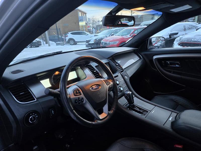 2014 Ford Taurus - Image 15