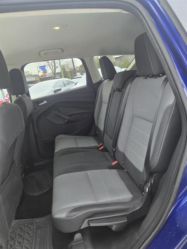 2016 Ford Escape - Image 13