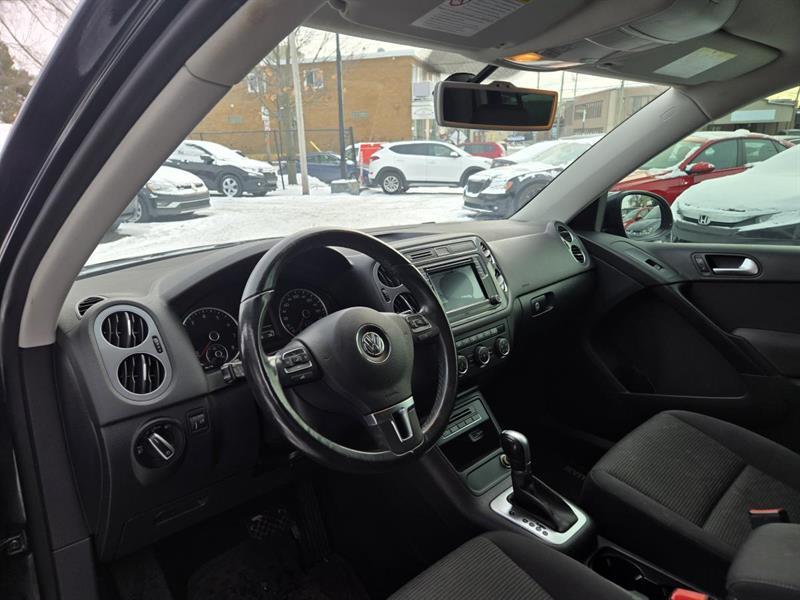 2017 Volkswagen Tiguan - Image 15