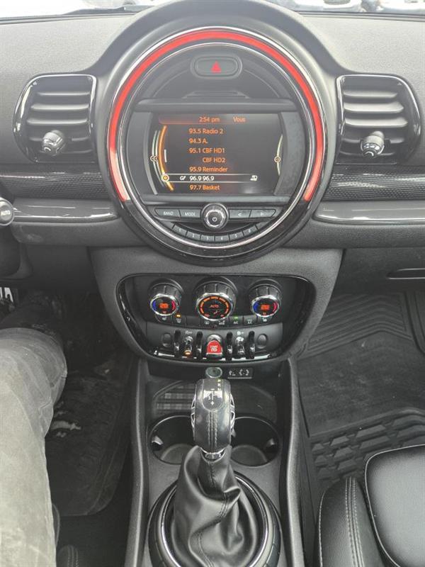 2017 Mini Clubman - Image 24