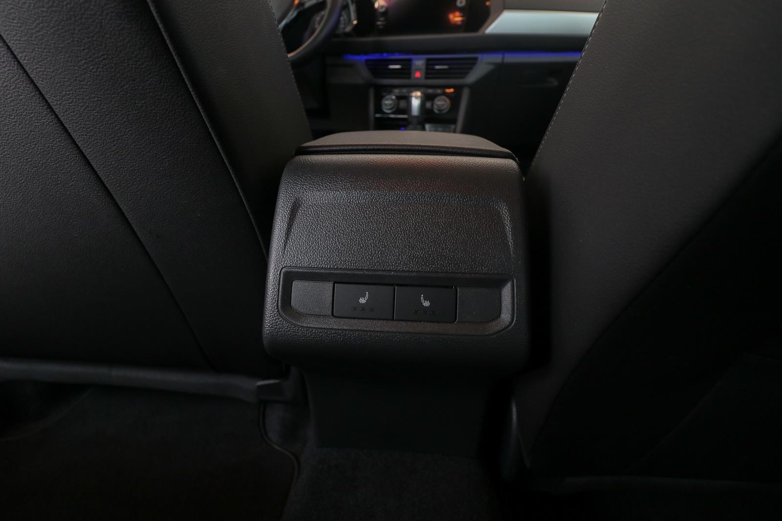 volkswagen Jetta 2021 - 19