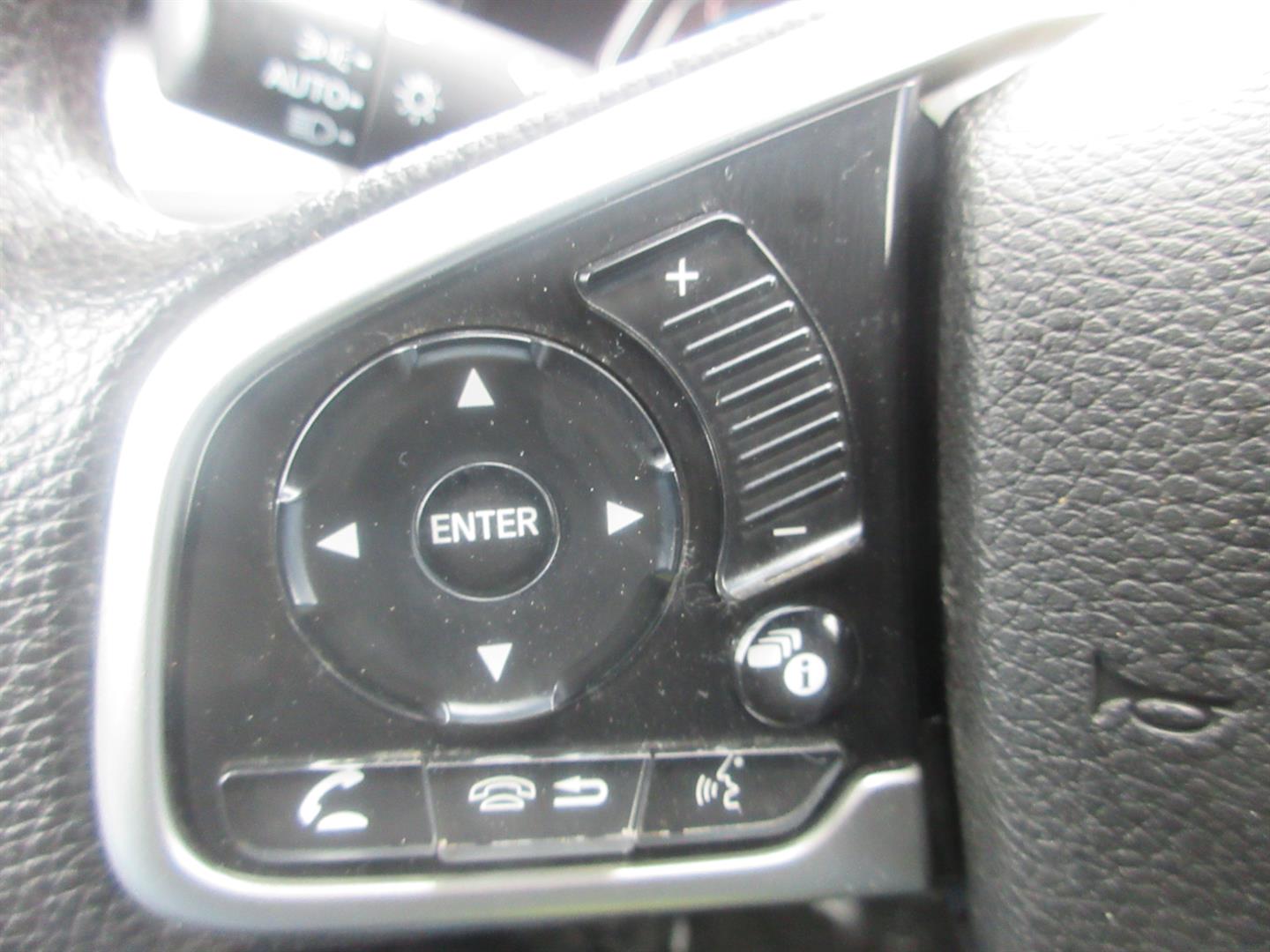 honda Civic Sedan 2018 - 17