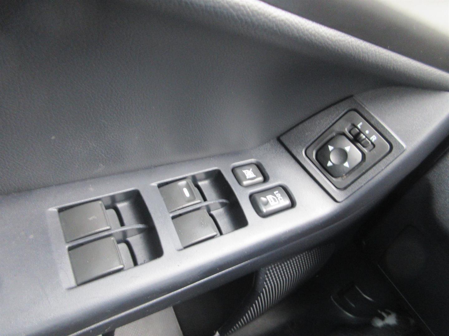 mitsubishi Lancer 2015 - 18