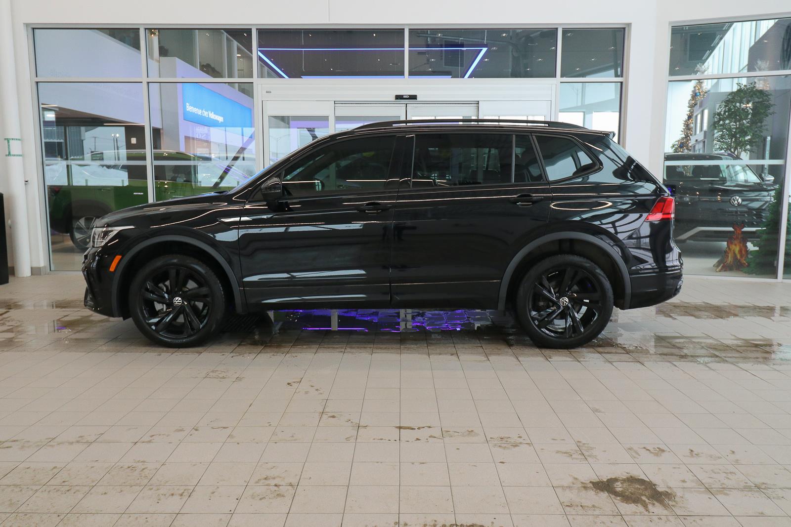 Volkswagen Tiguan SE R-Line Black 4Motion