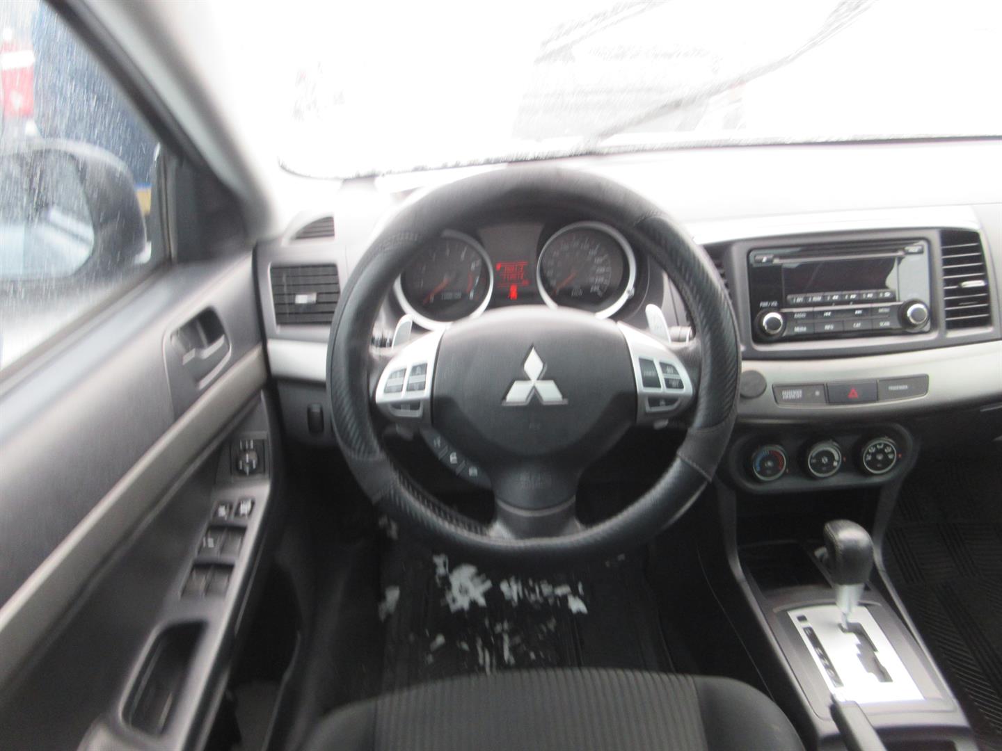 mitsubishi Lancer 2015 - 21