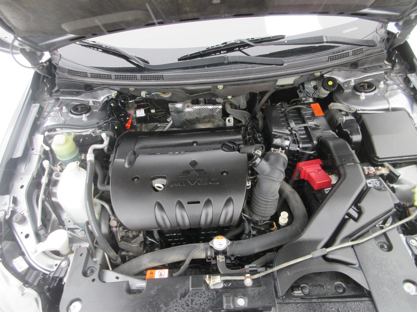 mitsubishi Lancer 2015 - 22