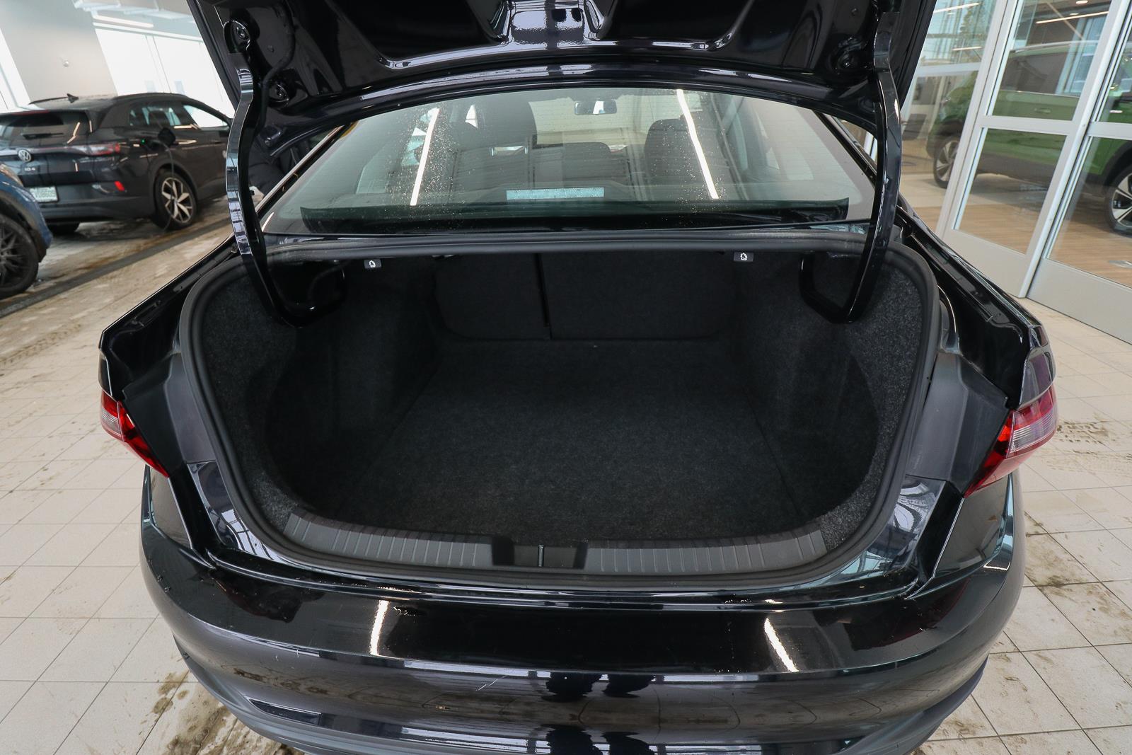 volkswagen Jetta 2022 - 19