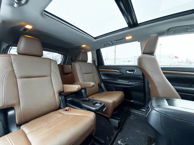 toyota Highlander 2017 - 26