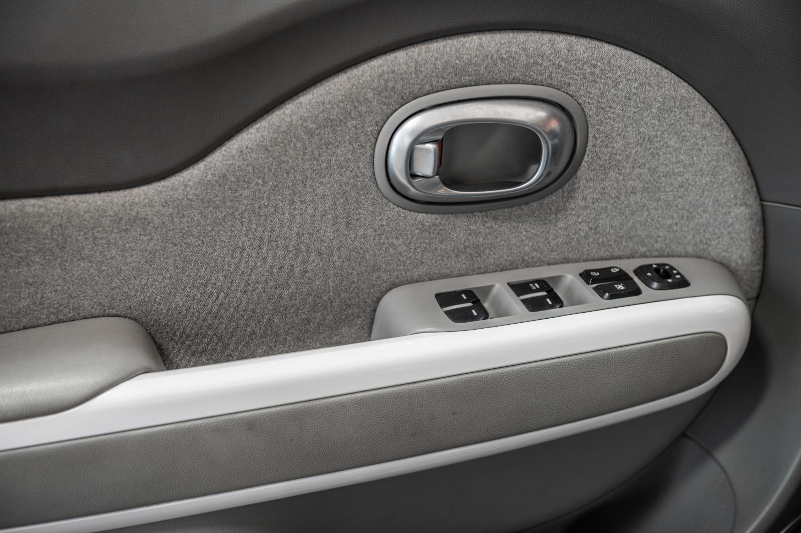 kia Soul EV 2016 - 21