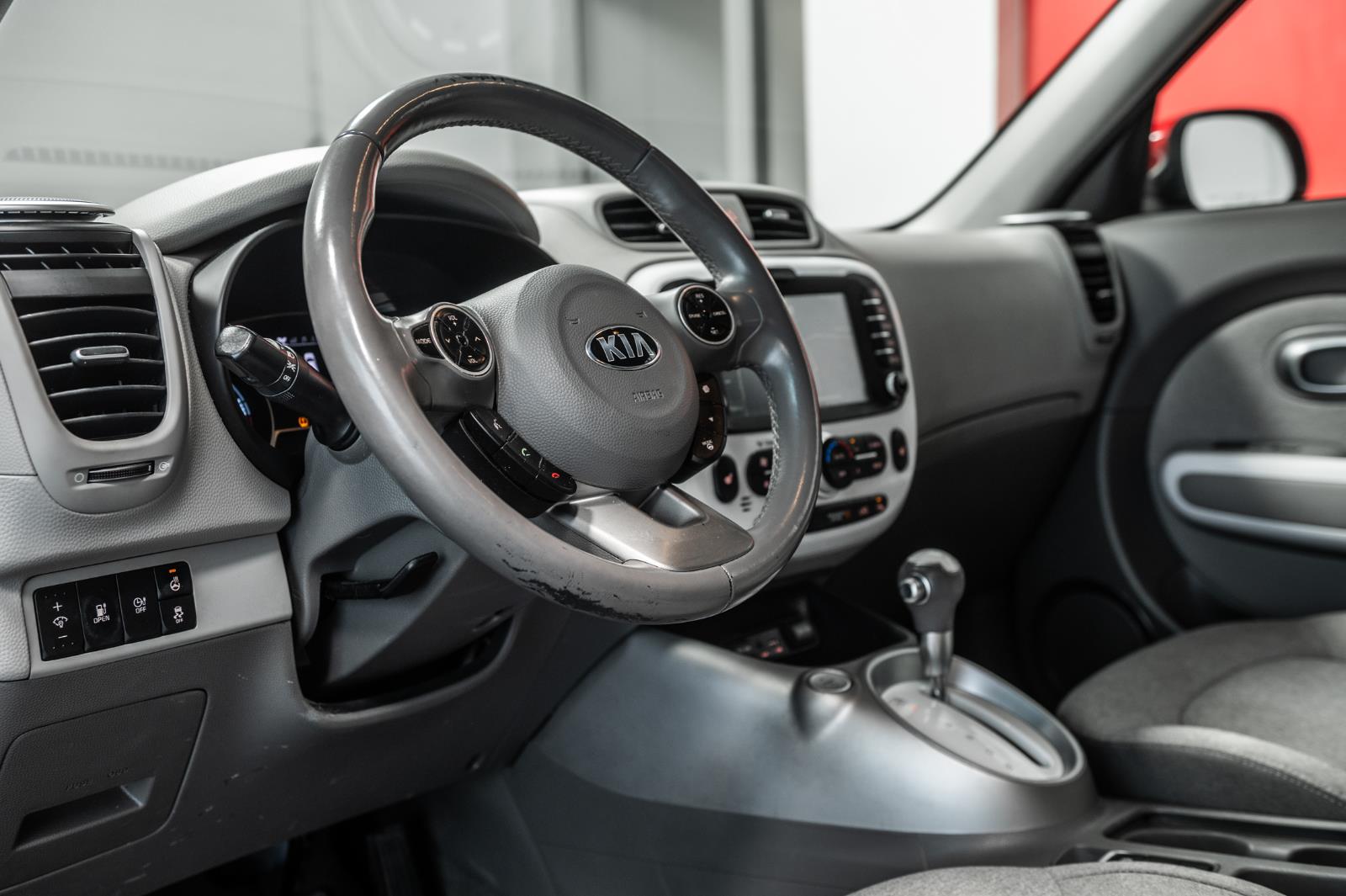 kia Soul EV 2016 - 23