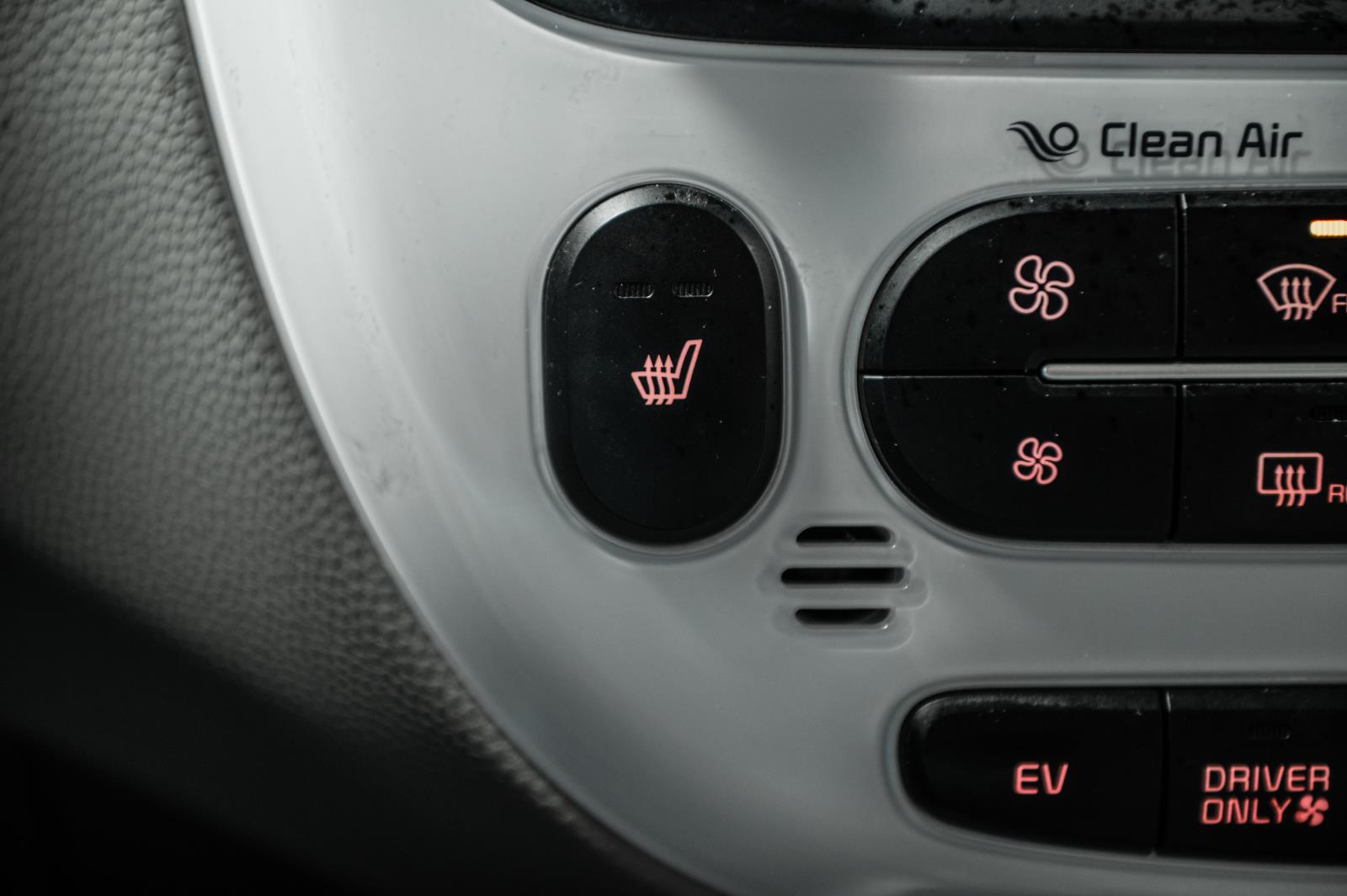 kia Soul EV 2016 - 30