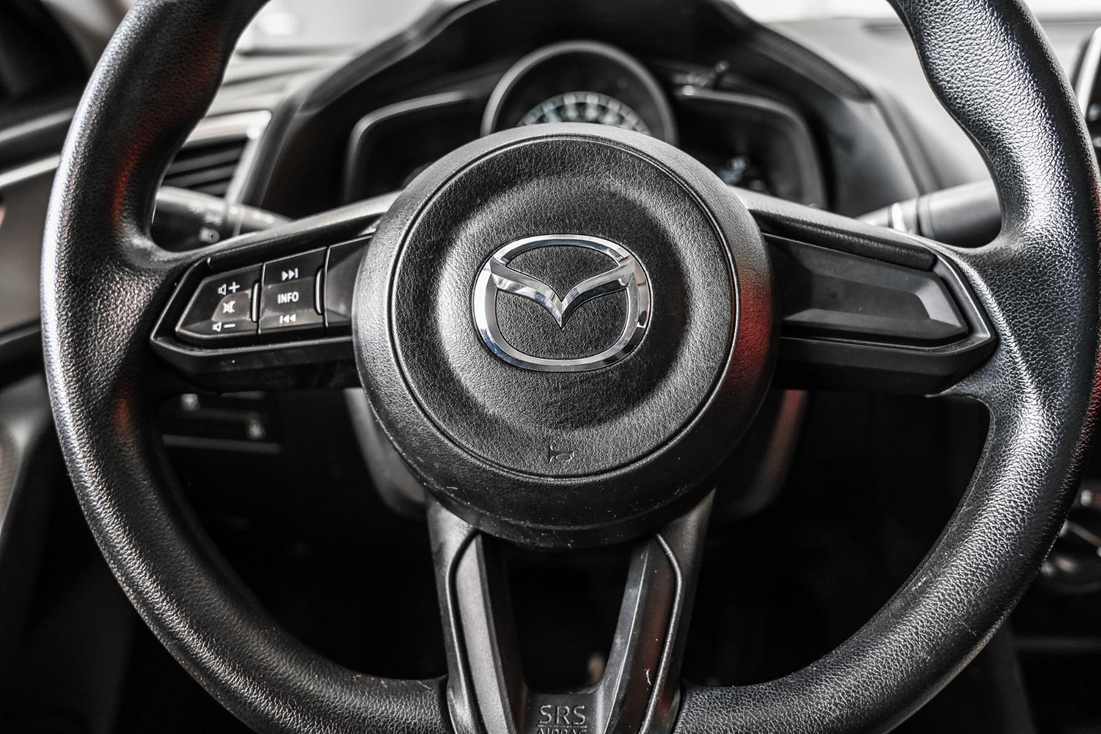 mazda Mazda3 2017 - 14