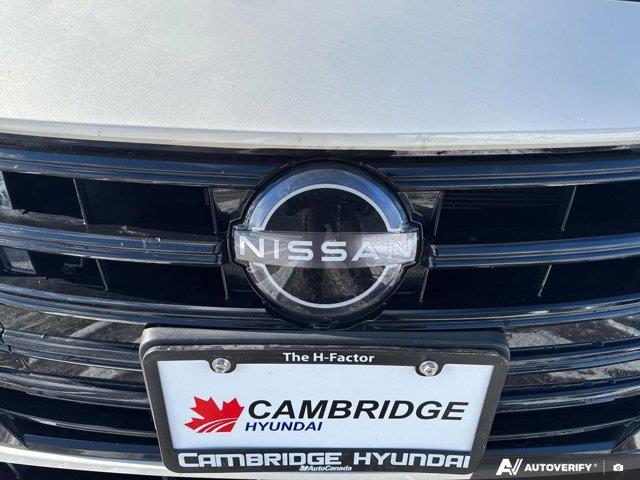 nissan Versa 2024 - 12