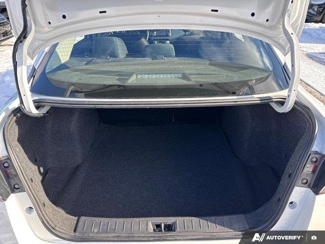 nissan Versa 2024 - 15