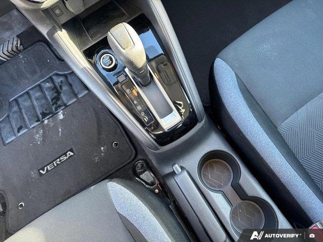nissan Versa 2024 - 21