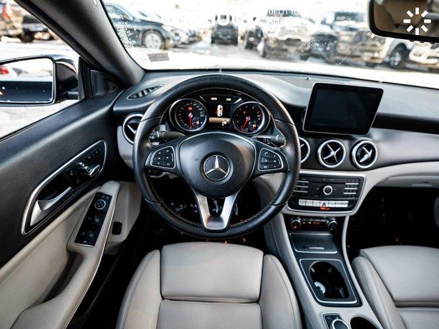 mercedes-benz CLA 2018 - 11
