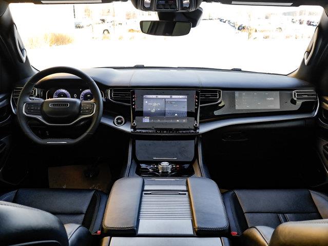 jeep Wagoneer 2023 - 32