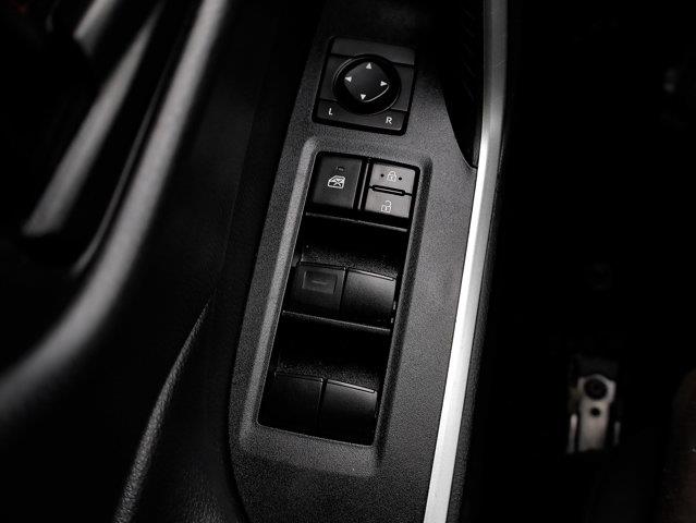 toyota RAV4 2021 - 17