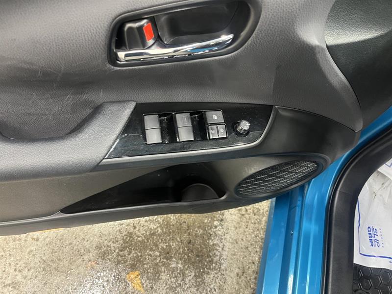 toyota Prius Prime 2022 - 10