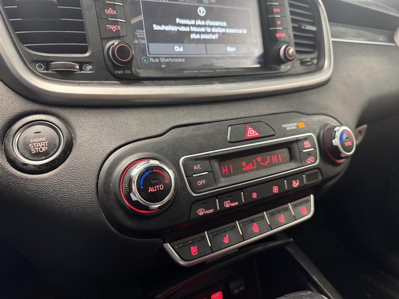 kia Sorento 2019 - 17