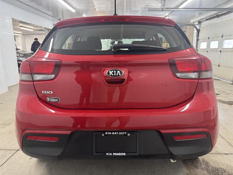 kia Rio 2021 - 9