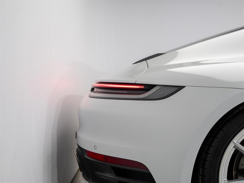 porsche 911 2023 - 13