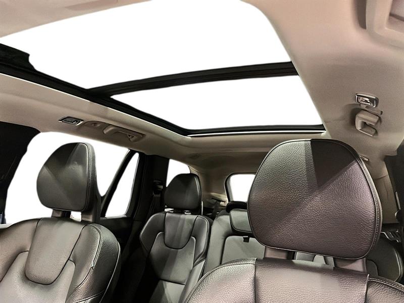 volvo XC90 2018 - 21