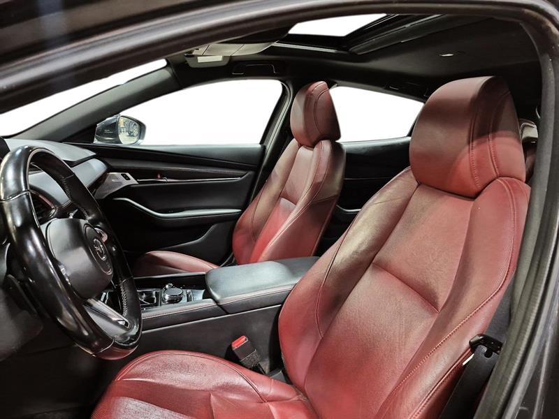 mazda Mazda3 2022 - 12