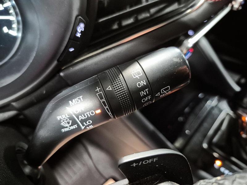 mazda Mazda3 2022 - 23