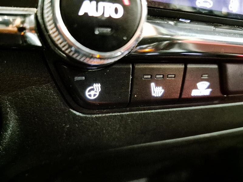 mazda Mazda3 2022 - 28